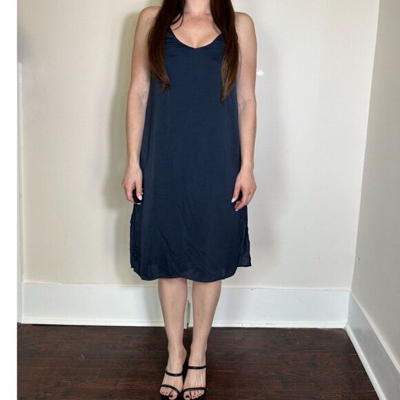 Wishlist Minimalist Navy Midi Dress Size Small - Picture 1 of 5
